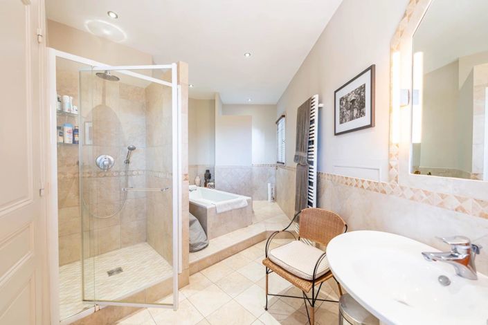 Image No.53-Maison de 4 chambres à vendre à Le Cannet