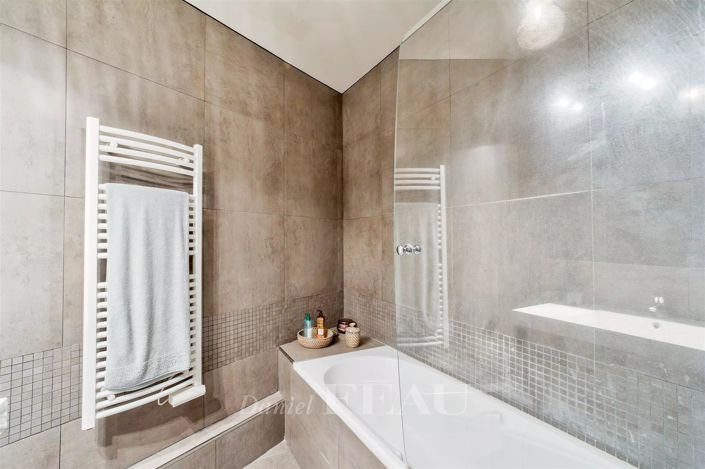 Image No.10-1 Bed Apartment for sale