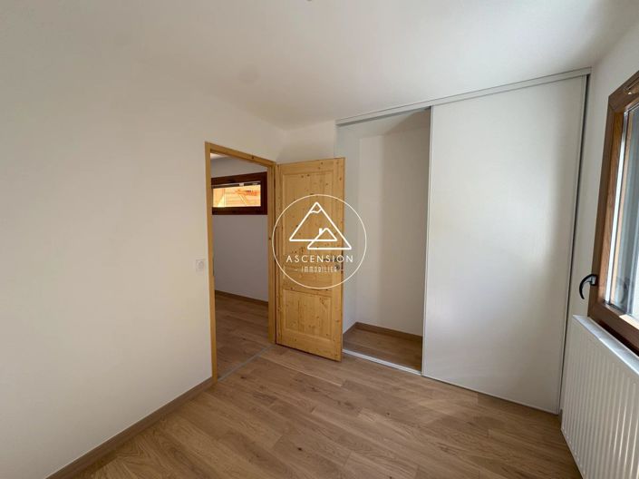 Image No.19-2 Bed Apartment for sale