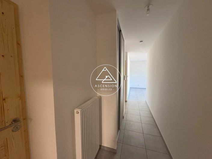 Image No.18-2 Bed Apartment for sale