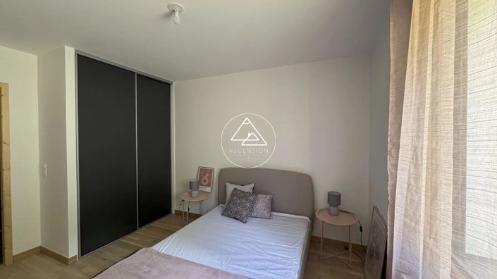 Image No.26-2 Bed Apartment for sale