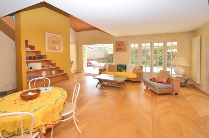 Image No.4-4 Bed House for sale