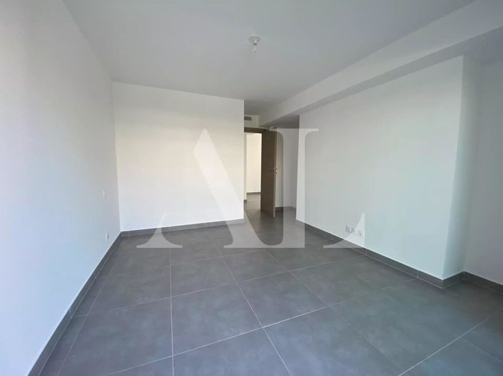 Image No.5-Appartement de 1 chambre à vendre à Golfe Juan