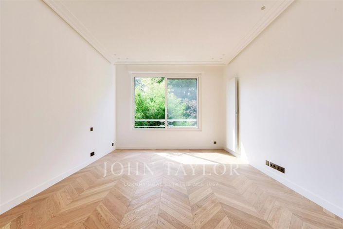 Image No.13-4 Bed Apartment for sale