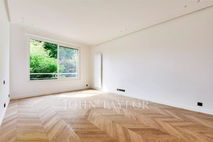 Image No.15-4 Bed Apartment for sale