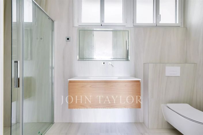 Image No.19-4 Bed Apartment for sale