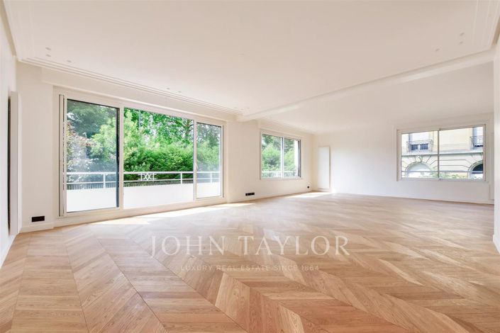 Image No.2-4 Bed Apartment for sale