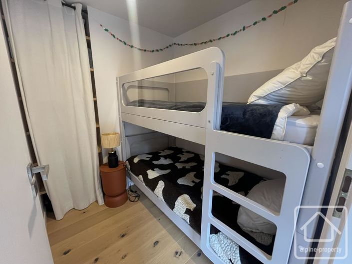 Image No.12-3 Bed Apartment for sale