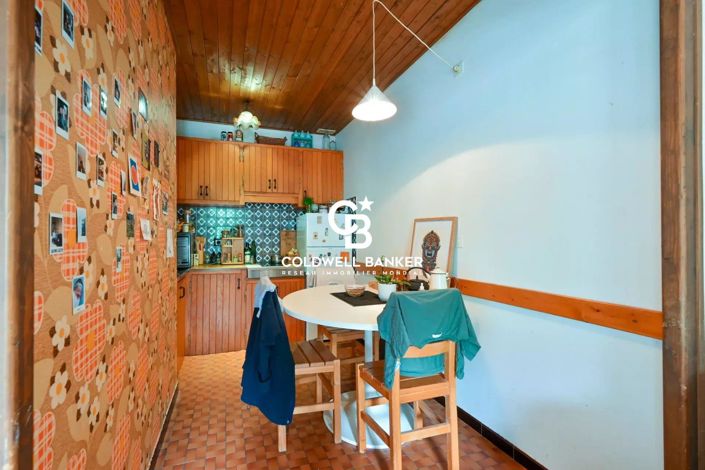 Image No.10-8 Bed House for sale