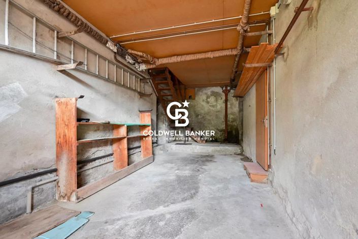 Image No.14-8 Bed House for sale