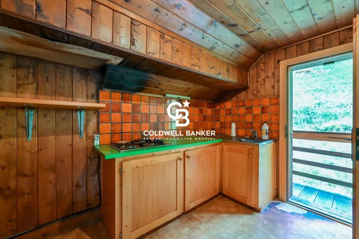 Image No.19-8 Bed House for sale