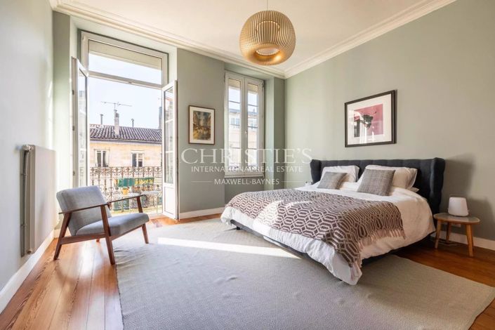 Image No.4-Appartement de 2 chambres à vendre à Bordeaux