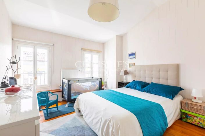 Image No.12-Maison de 4 chambres à vendre à Bordeaux