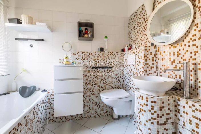 Image No.5-Maison de 4 chambres à vendre à Bordeaux