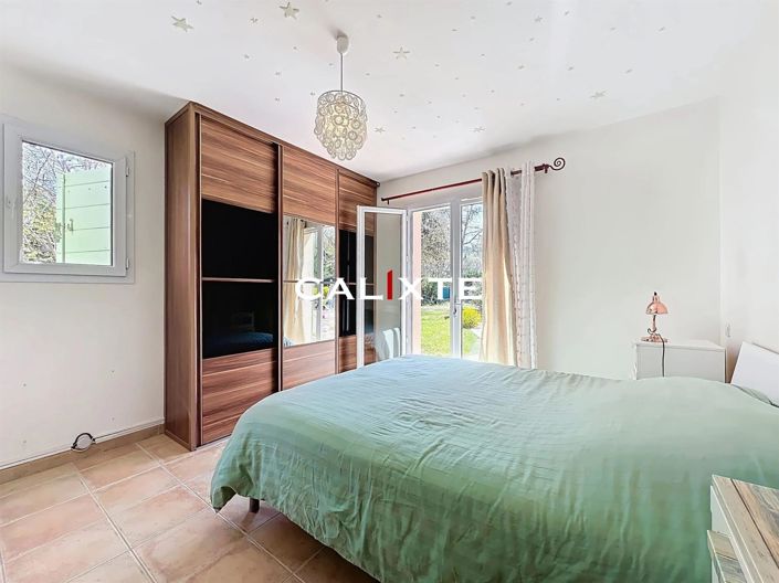 Image No.16-4 Bed House for sale