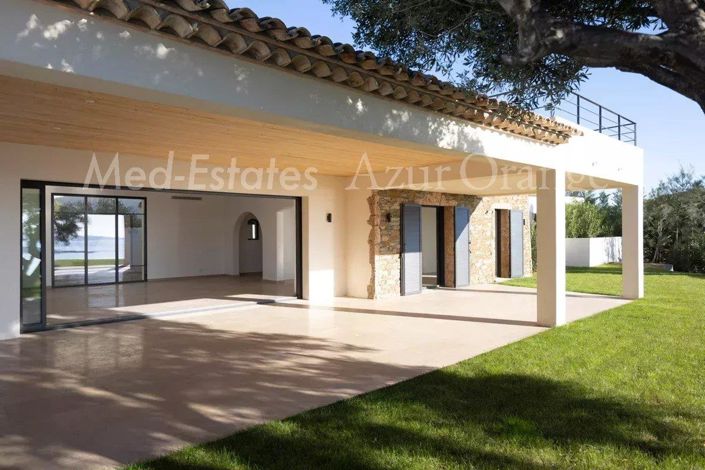 Image No.7-4 Bed House for sale