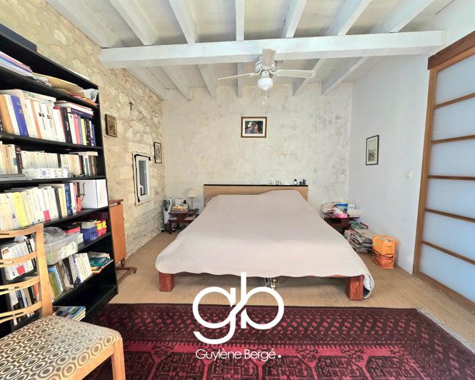 Image No.5-6 Bed House for sale