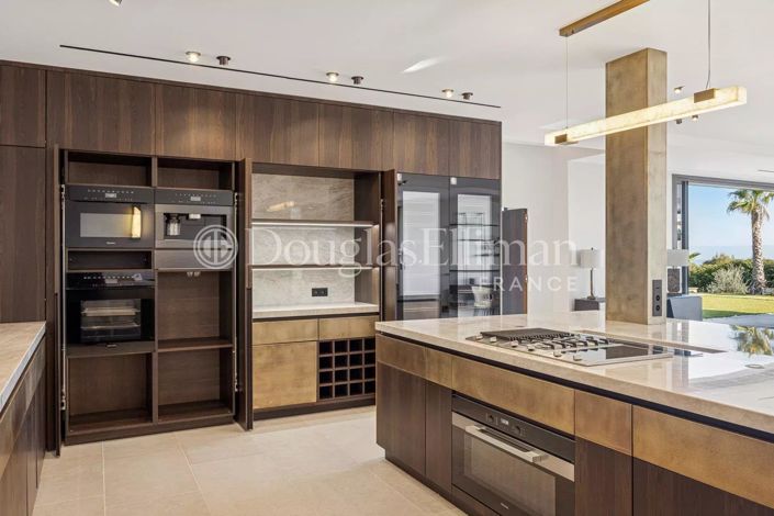 Image No.5-Maison de 5 chambres à vendre à Cannes