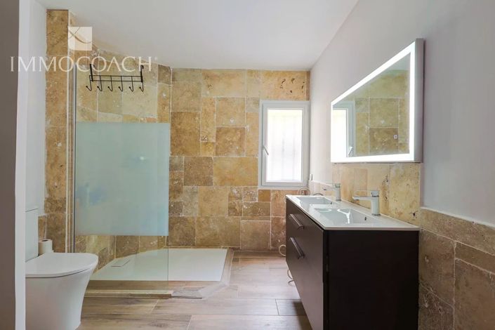 Image No.25-7 Bed House for sale