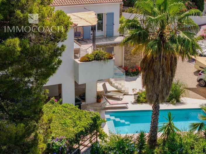 Image No.31-7 Bed House for sale