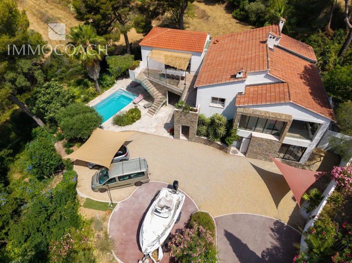 Image No.4-7 Bed House for sale