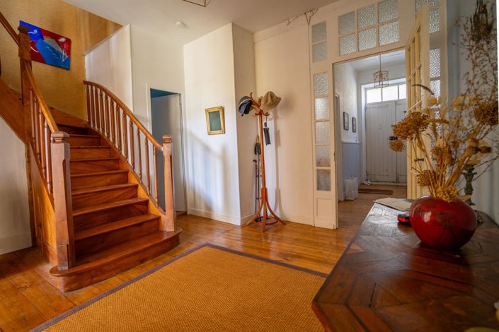 Image No.13-5 Bed House for sale