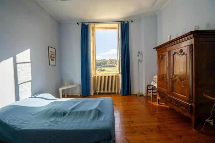 Image No.15-5 Bed House for sale