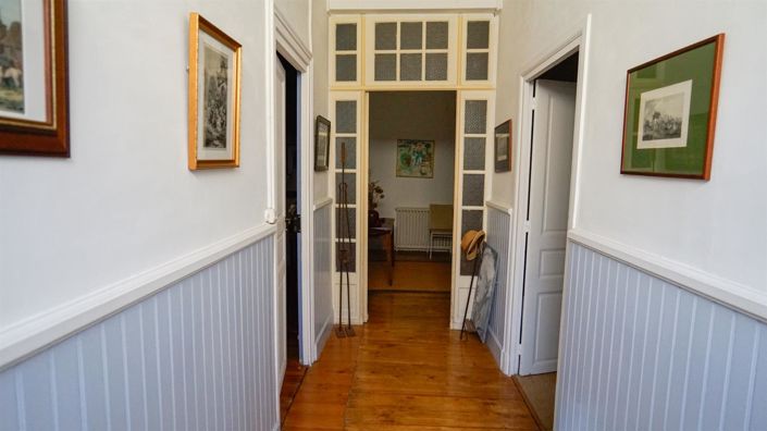 Image No.4-5 Bed House for sale