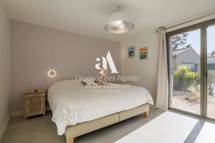 Image No.15-4 Bed House for sale