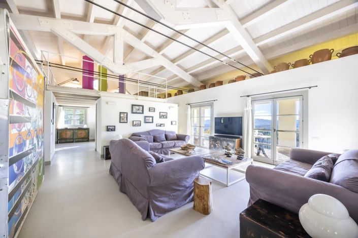 Image No.11-4 Bed House for sale