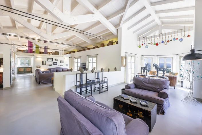 Image No.6-4 Bed House for sale