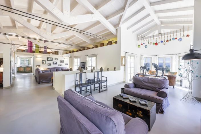Image No.6-4 Bed House for sale