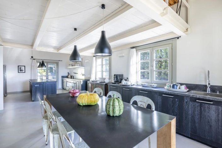 Image No.8-4 Bed House for sale