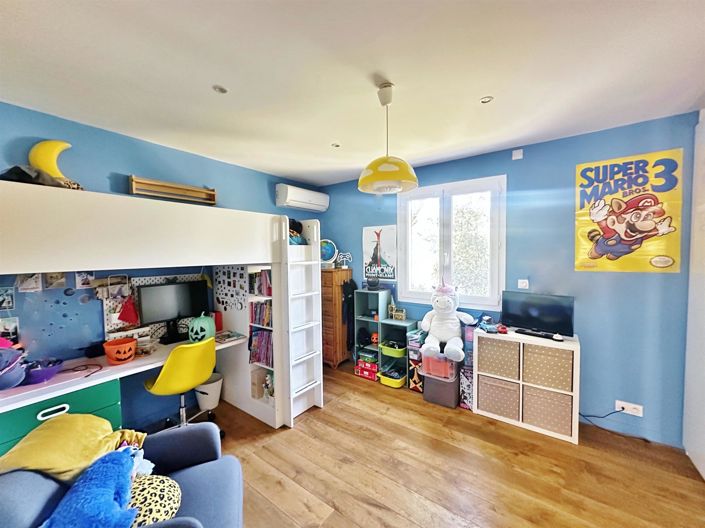 Image No.14-5 Bed House for sale