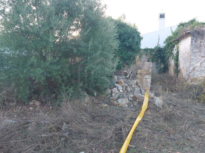 Image No.18-3 Bed House for sale