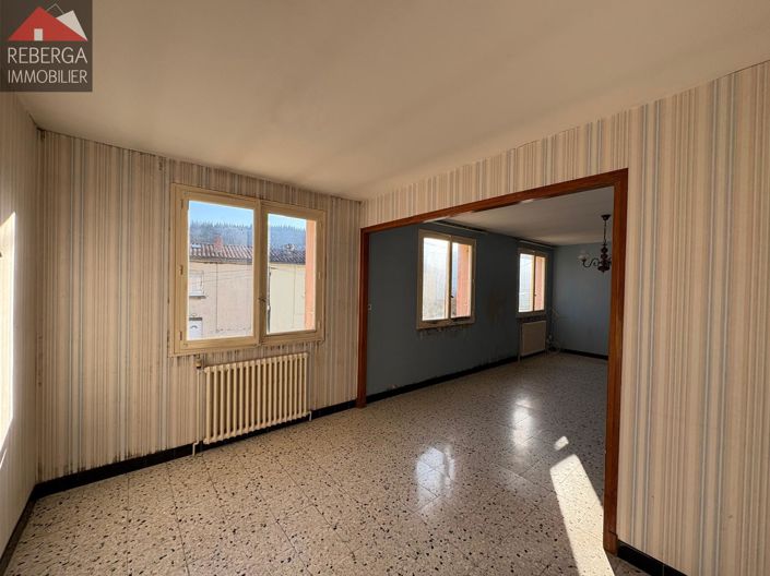 Image No.10-3 Bed House for sale