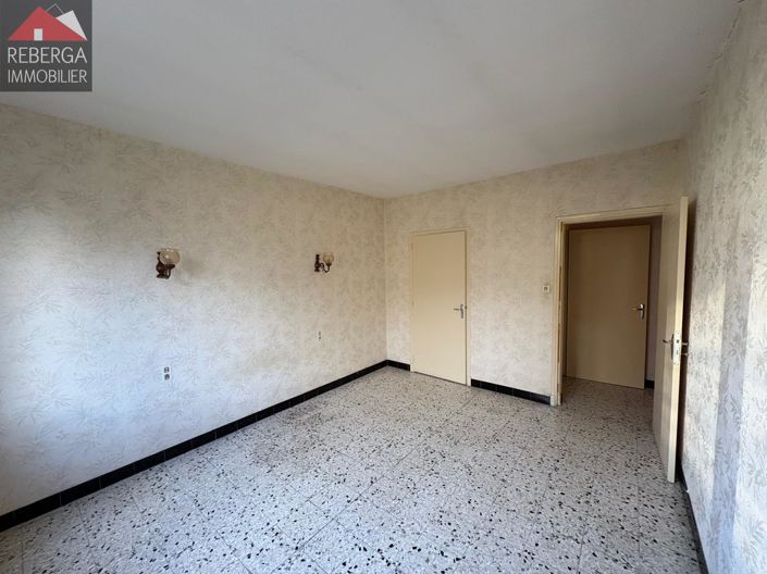 Image No.14-3 Bed House for sale