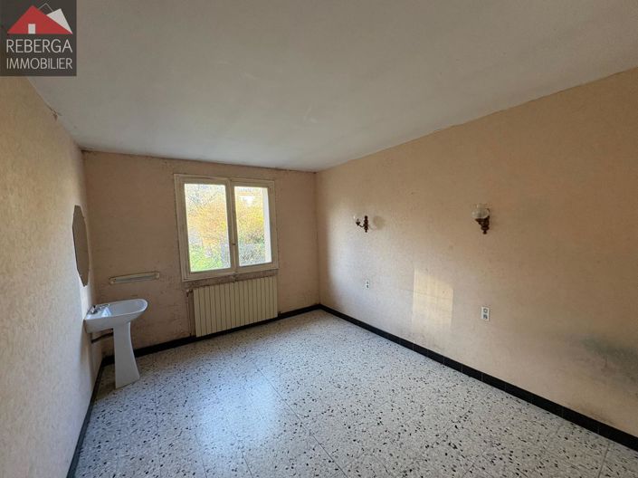 Image No.15-3 Bed House for sale