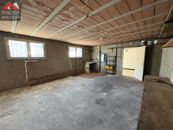 Image No.24-3 Bed House for sale