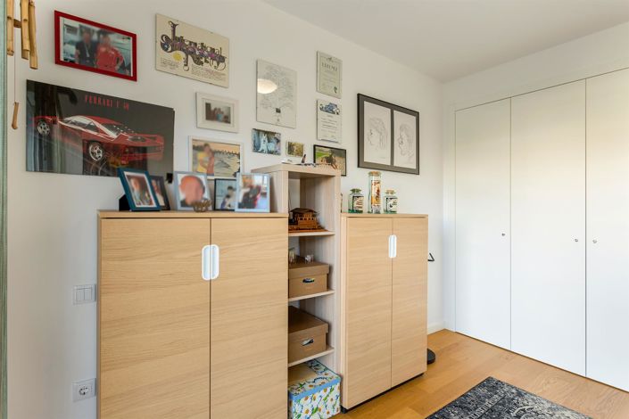 Image No.18-3 Bed Apartment for sale