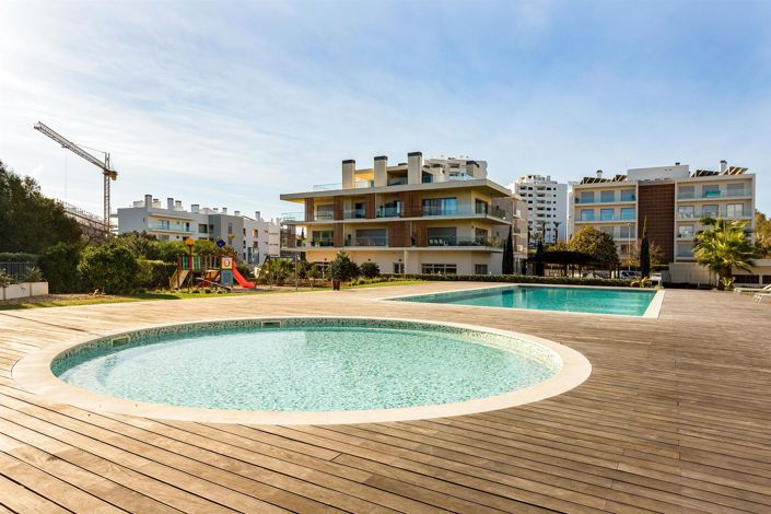 Image No.30-3 Bed Apartment for sale