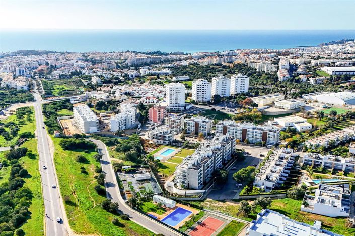 Image No.34-3 Bed Apartment for sale