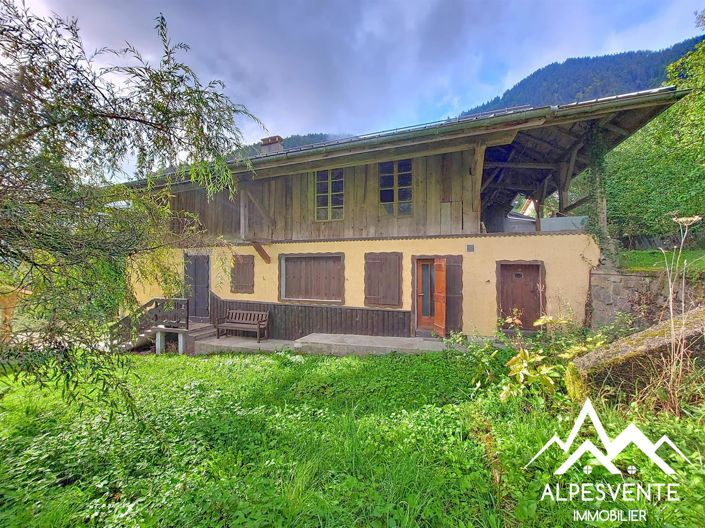 Image No.24-4 Bed House for sale