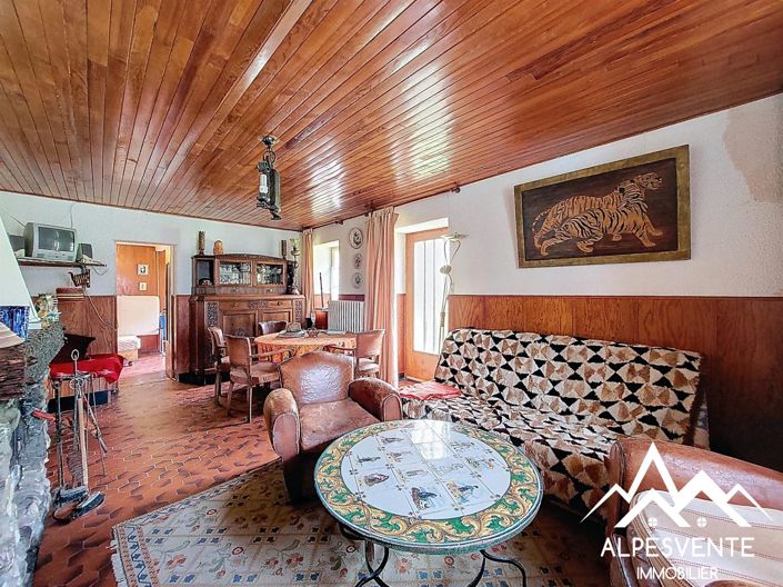 Image No.5-4 Bed House for sale