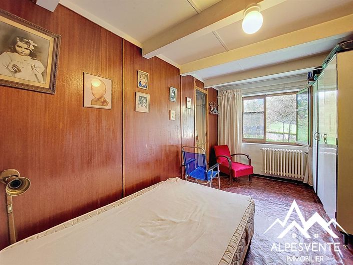 Image No.8-4 Bed House for sale