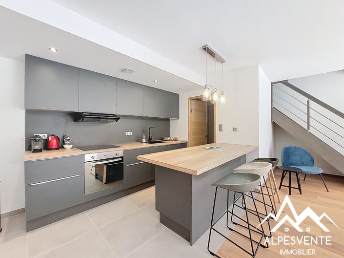 Image No.4-3 Bed House for sale