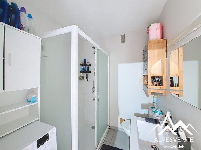 Image No.29-7 Bed House for sale