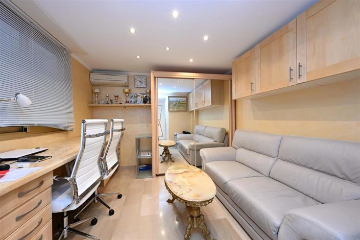 Image No.12-Apartment for sale