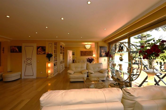 Image No.5-Apartment for sale