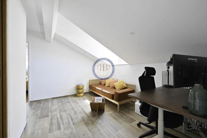 Image No.10-Apartment for sale